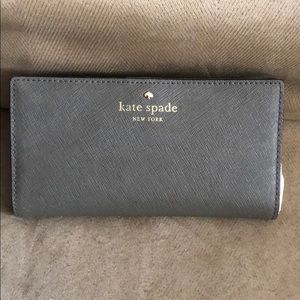 Kate Spade Cedar Street Stacy wallet NWT
